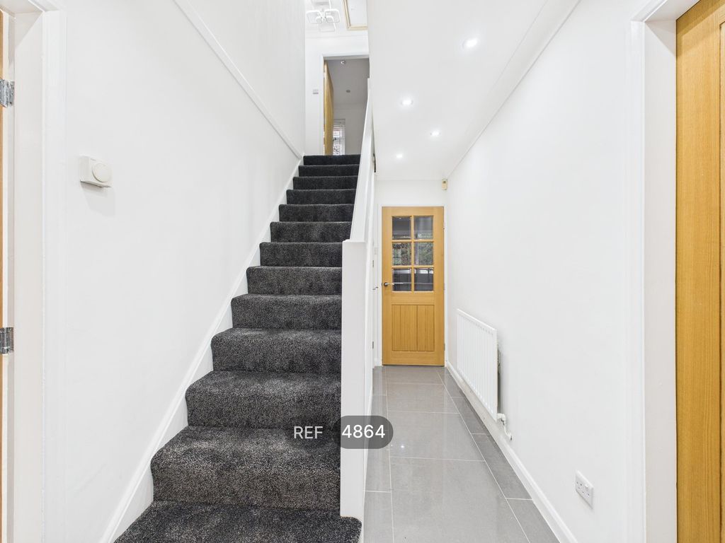 Property photo 3 of 38 Hallway