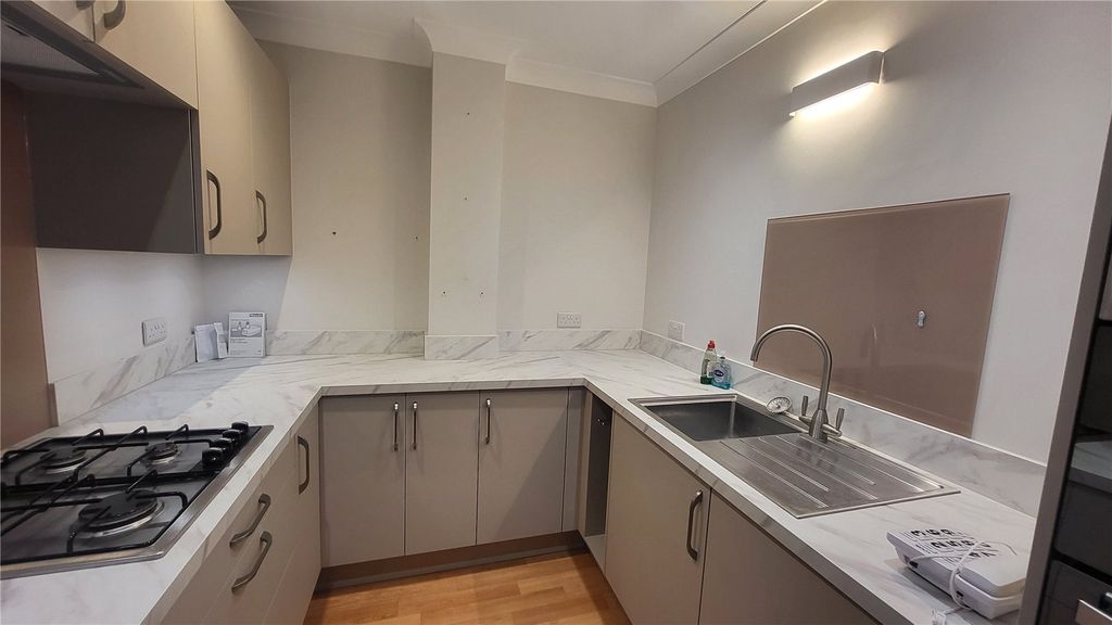 Property photo 2 of 11 Picture 2