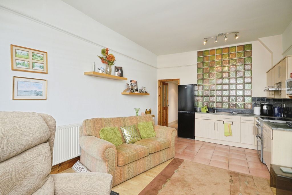 Additional image 15 of 2 bed flat for saleBeach Road, Menai Bridge, Isle Of Anglesey LL59