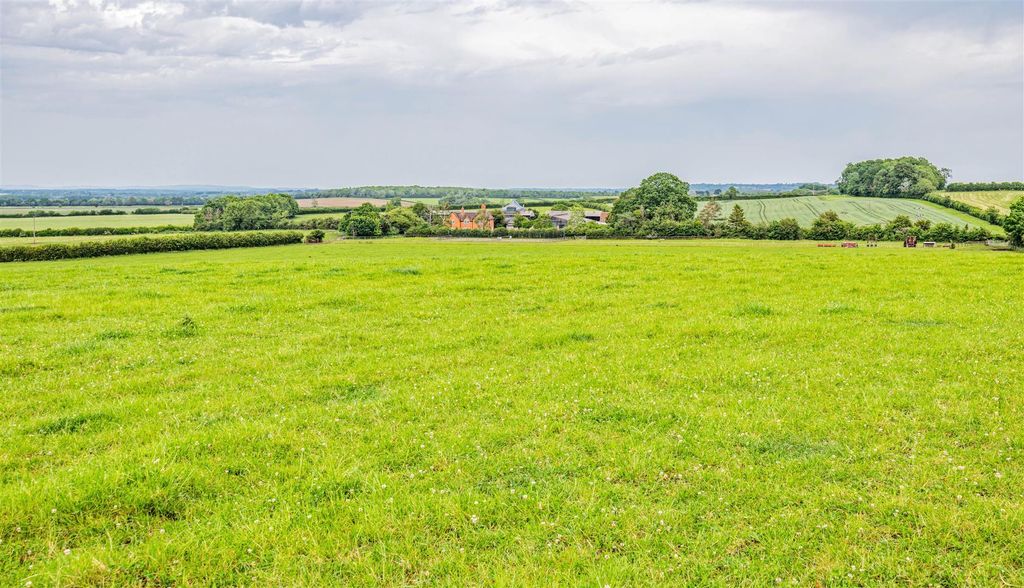 Additional image 39 of 6 bed farmhouse for saleLot 1 - Hill Court Farm, Pershore, Worcestershire WR10