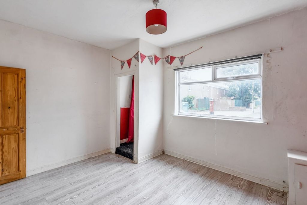 Property photo 3 of 10 Image 3