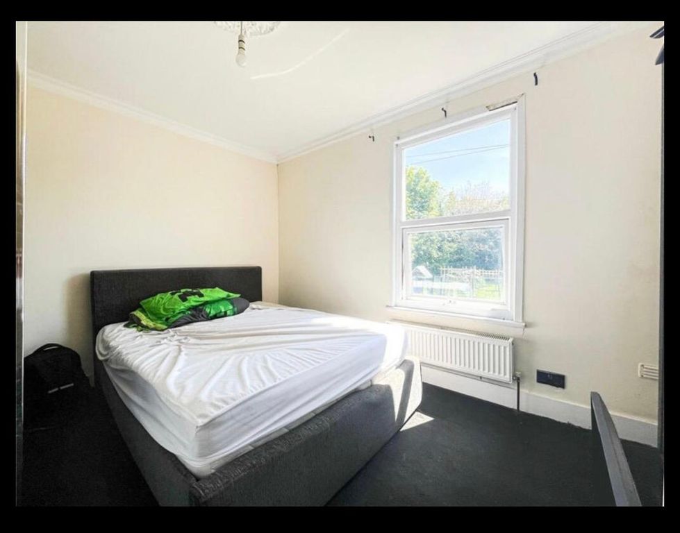Property photo 1 of 4