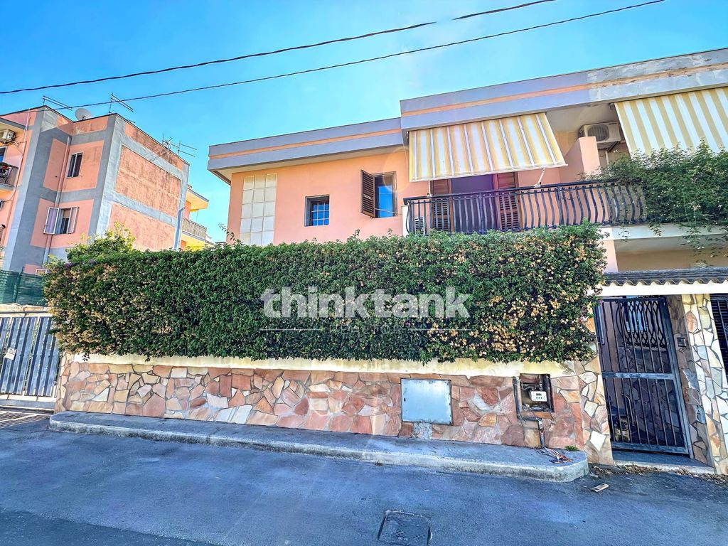 Property photo 2 of 37