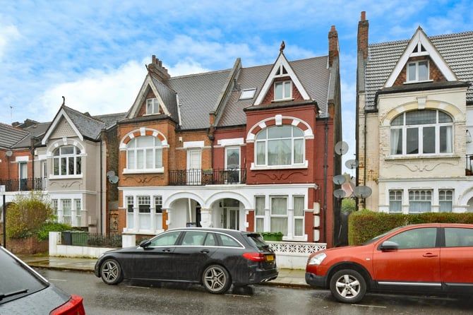 Property photo 1 of 14