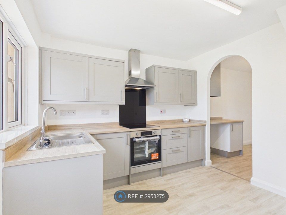Property photo 1 of 26