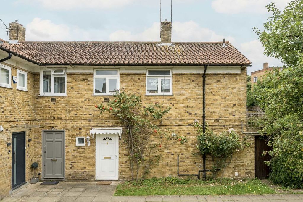 Property photo 1 of 6