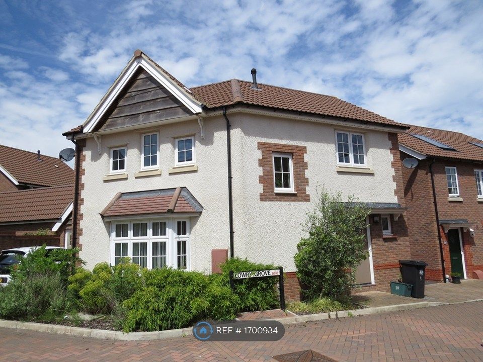 Property photo 1 of 11 Front