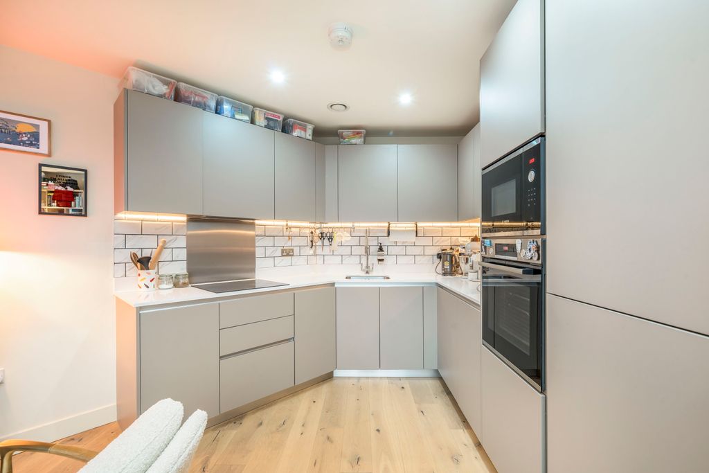 Property photo 3 of 9 Picture No. 08