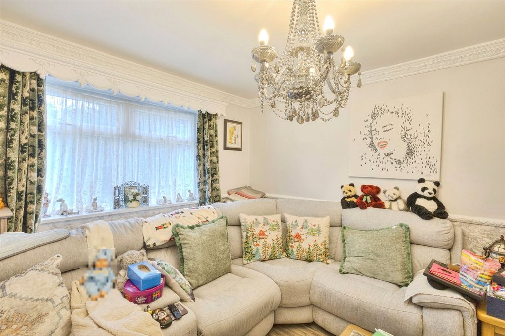 Property photo 3 of 18 Picture No. 20