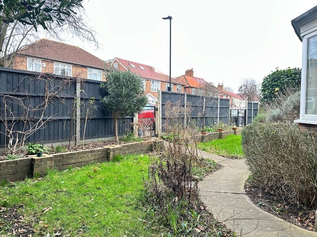 Property photo 2 of 19