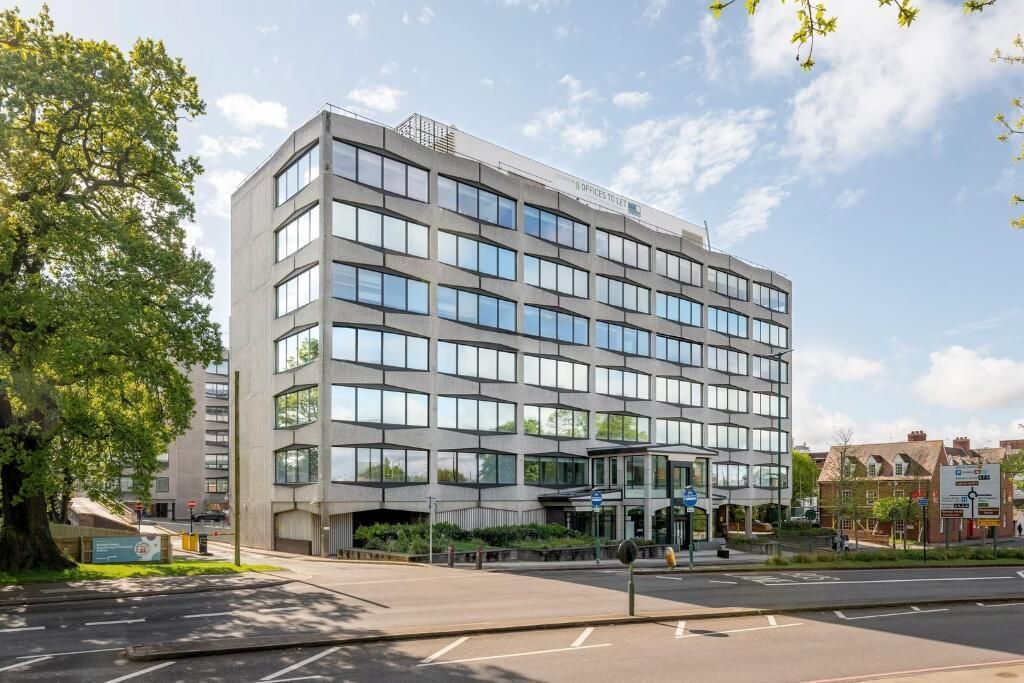 Property photo 1 of 8