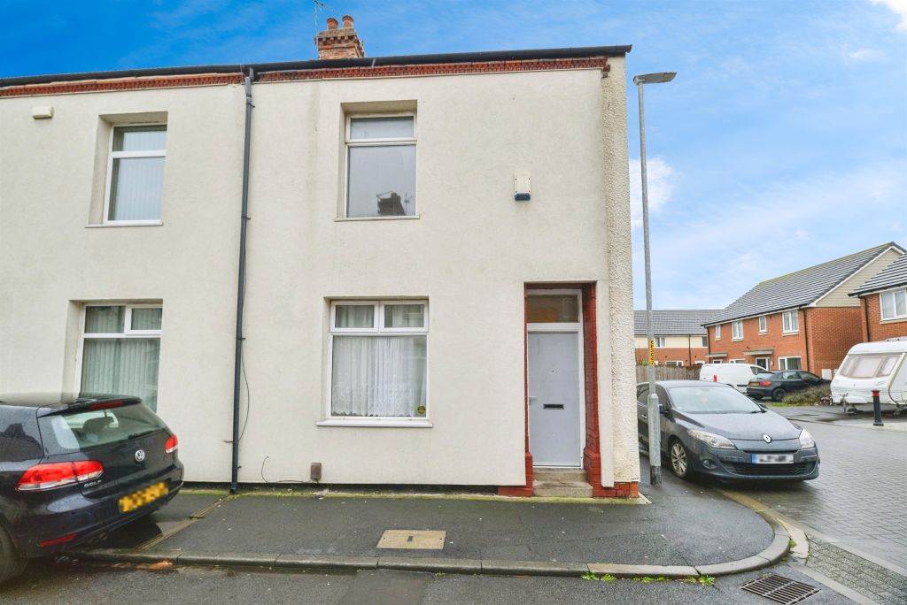 Property photo 1 of 12