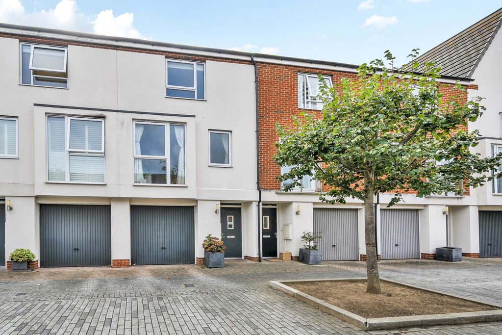 Property photo 1 of 23 1520621-1-6Aa7E38...
