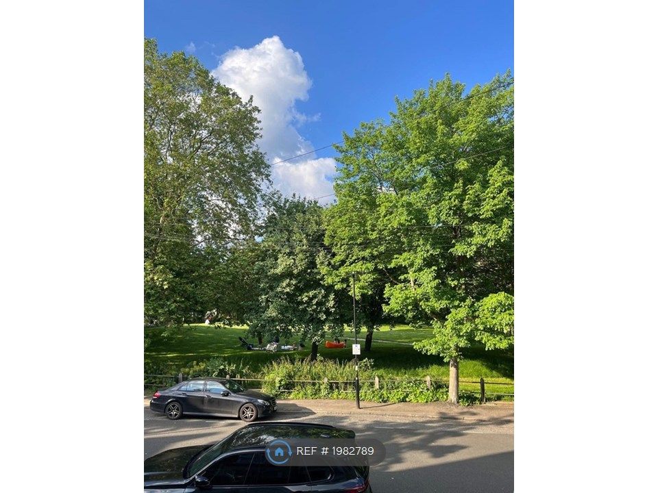 Property photo 2 of 11 Park Across The Road