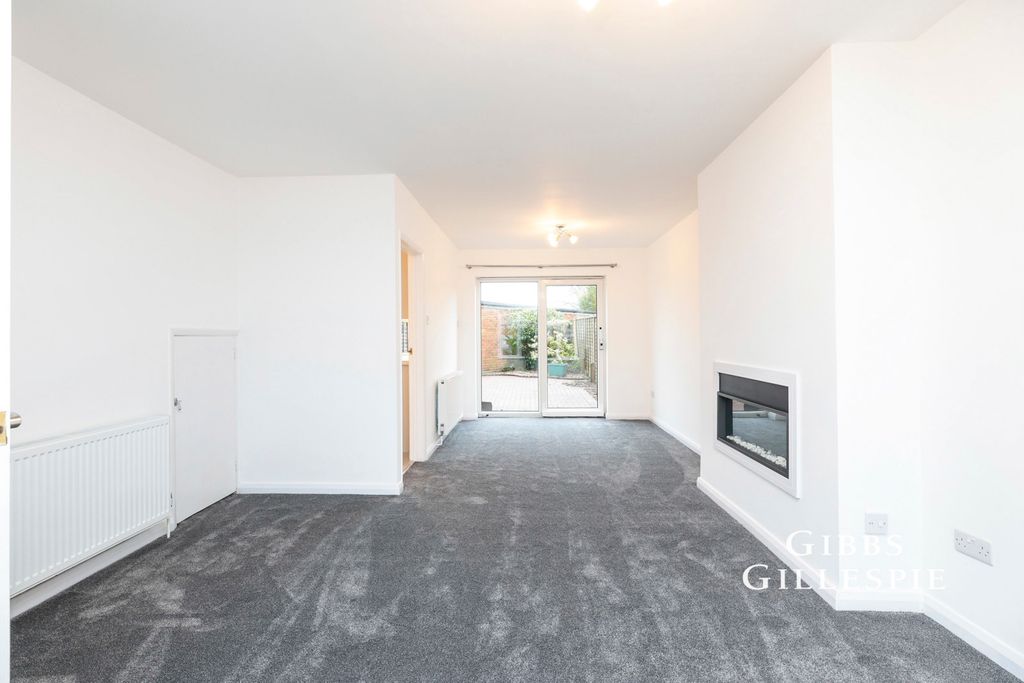 Property photo 3 of 16 Pbox-Img.Jpg