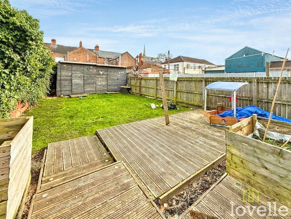 Property photo 3 of 11