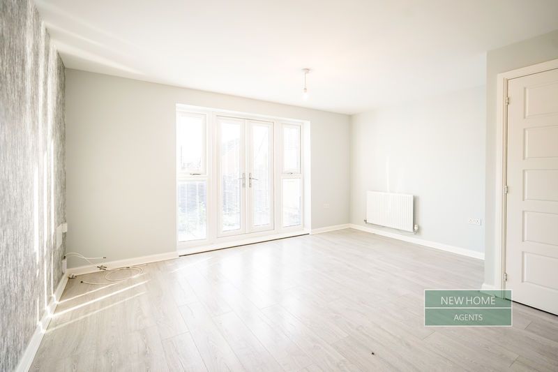 Property photo 3 of 26 Photo 11