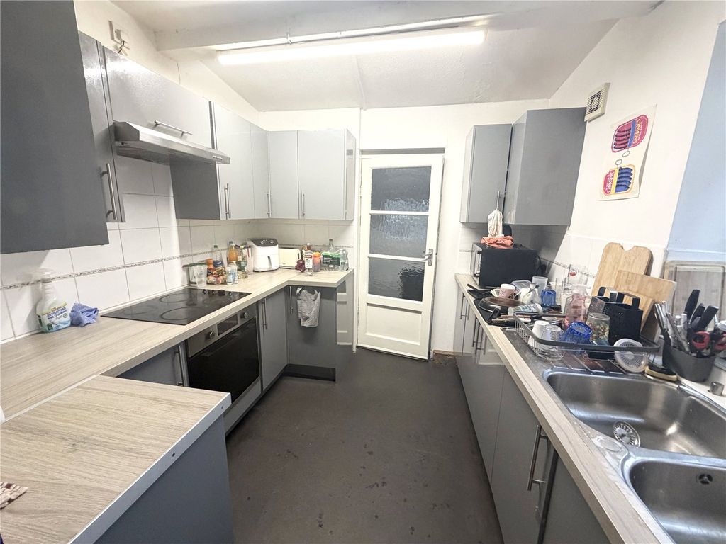 Property photo 2 of 13 Picture No. 02