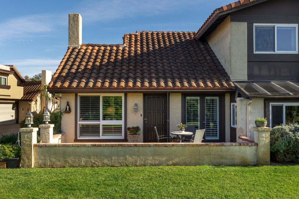 Property photo 3 of 10 <Alttext/>