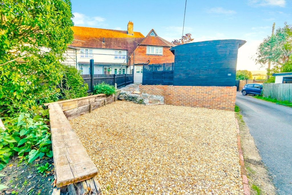 Property photo 1 of 24 Picture No. 25