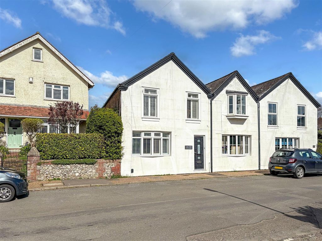 Property photo 1 of 18 Image00028.Jpg