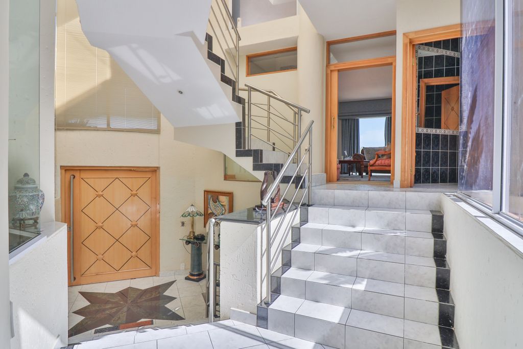 Property photo 1 of 37