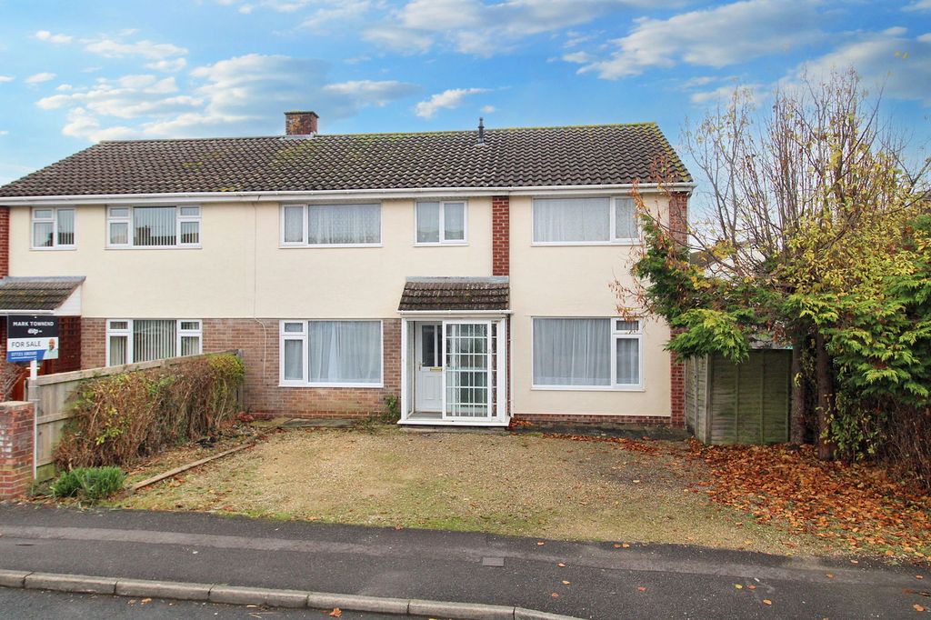 Property photo 1 of 19