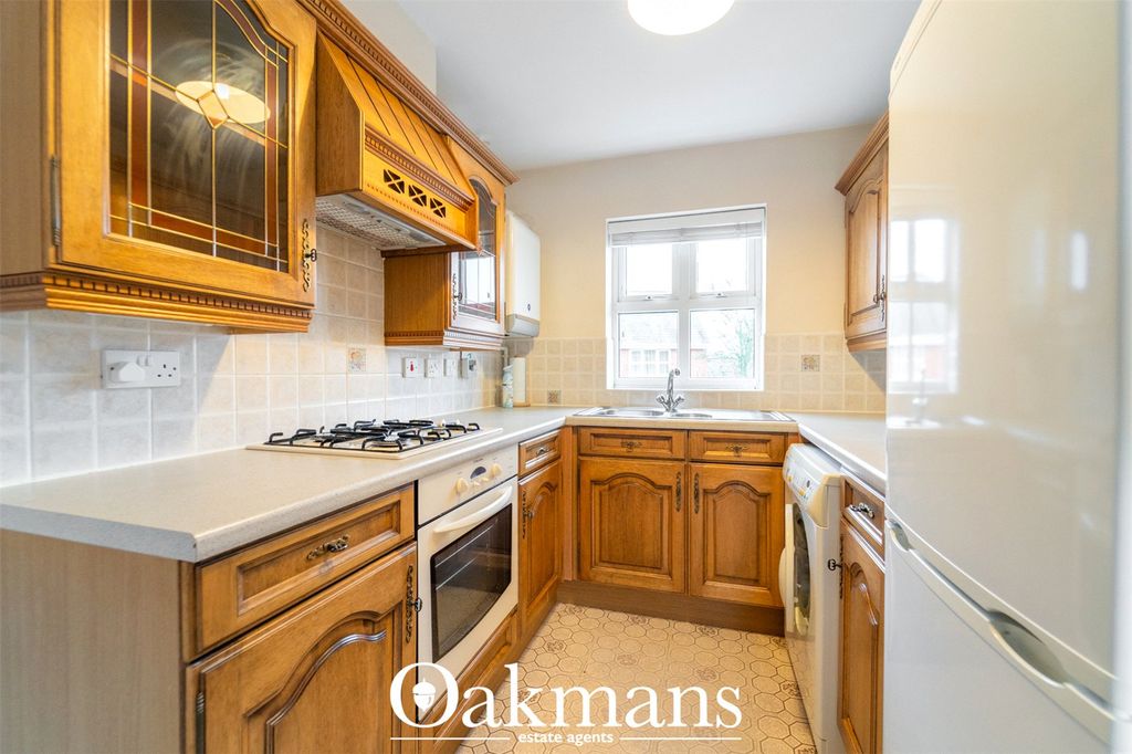 Property photo 2 of 17 Picture No. 28