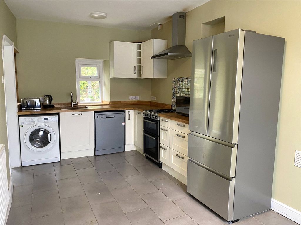 Property photo 1 of 11 Picture No. 40