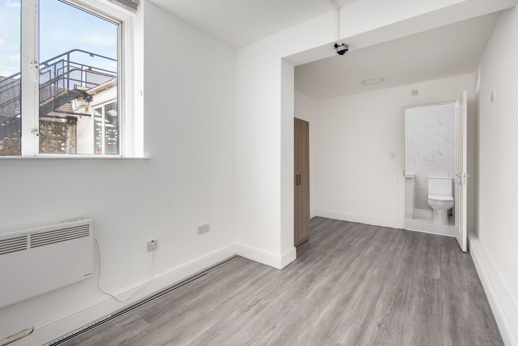 Additional image 9 of 5 bed flat to rentSharers Welcome IG1