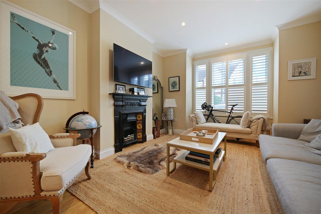 Property photo 2 of 12 Ccar - Cumberland Road9.Jpg