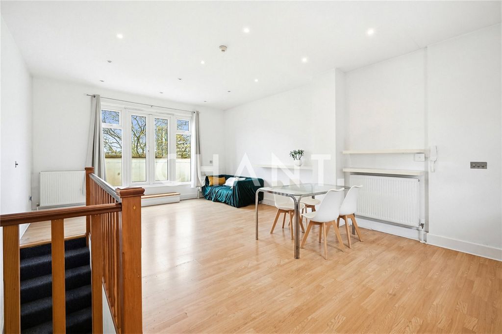 Property photo 2 of 12 Picture No. 07