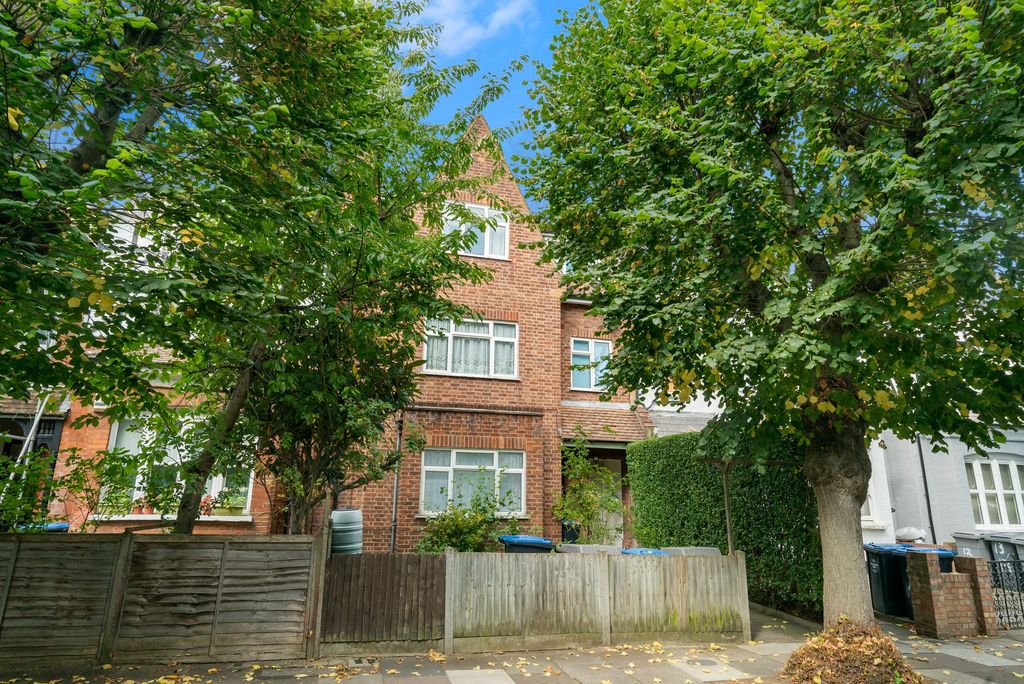 Property photo 3 of 15
