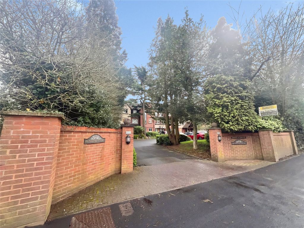 Property photo 2 of 7 Front