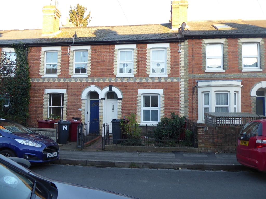 Property photo 2 of 8 5303881