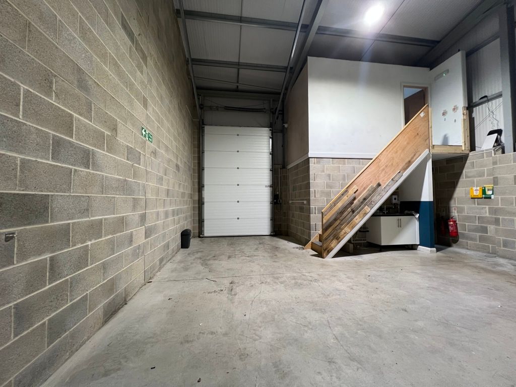 Property photo 3 of 10 Photo 12