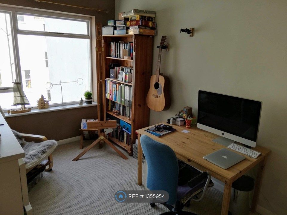 Property photo 3 of 6 1st Bedroom (Currently Study)