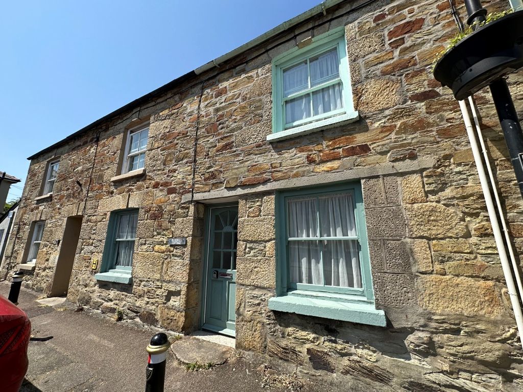 Property photo 1 of 8