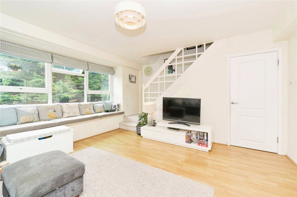Property photo 1 of 11 Picture No. 10
