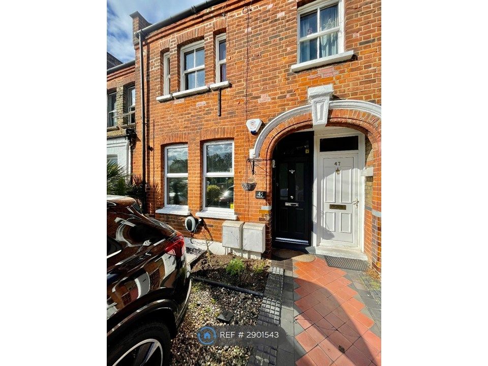 Property photo 3 of 32