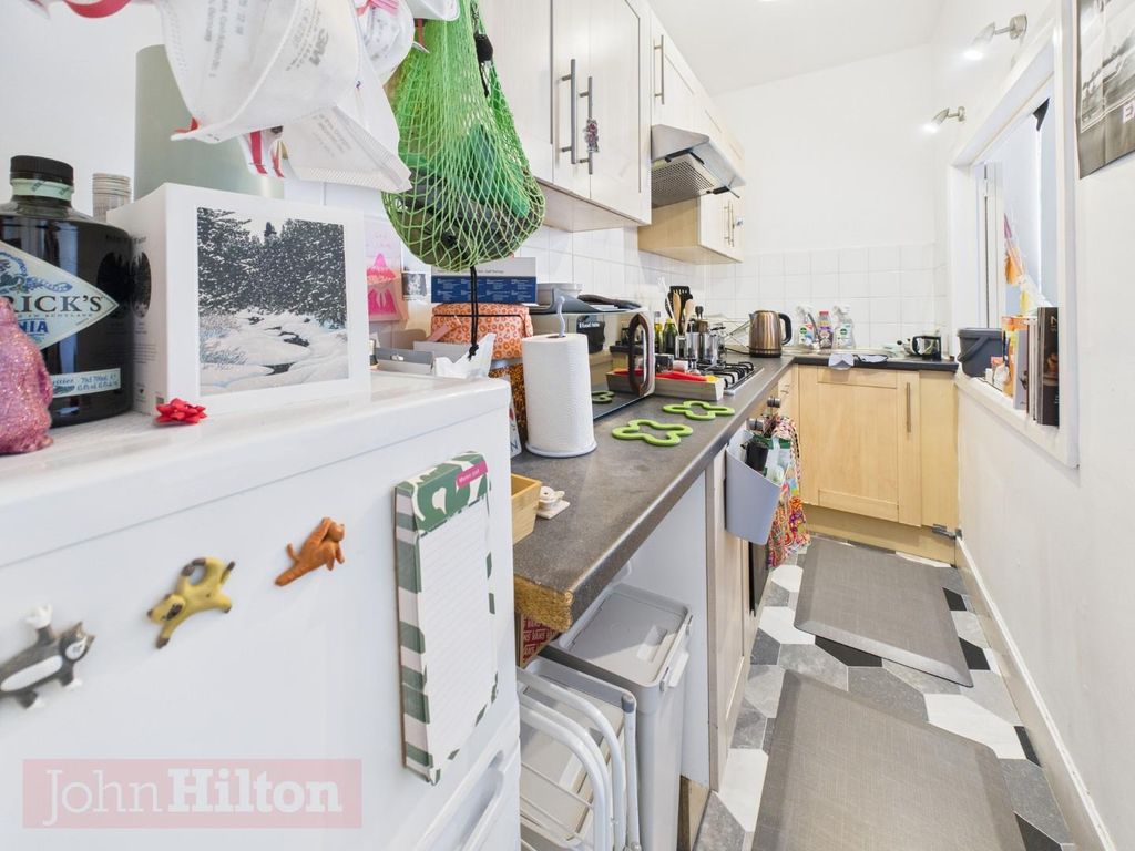 Property photo 3 of 8 Pr0621-Still007.Jpg