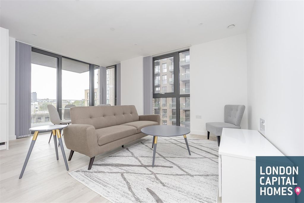 Property photo 2 of 25 Cal_6603.Jpg