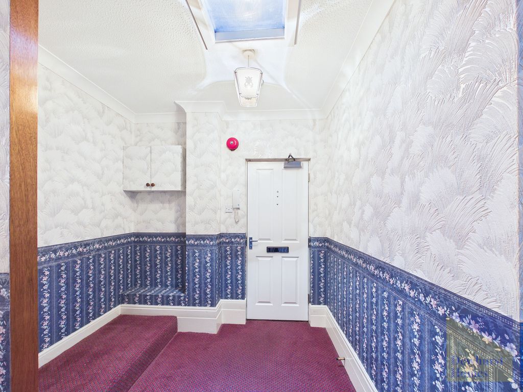 Property photo 3 of 26
