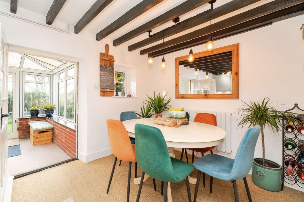 Property photo 3 of 22