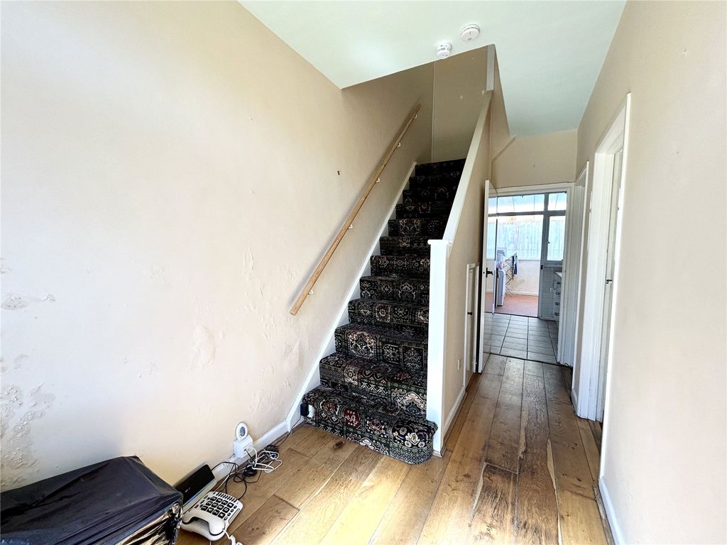 Property photo 2 of 13 Picture No. 05