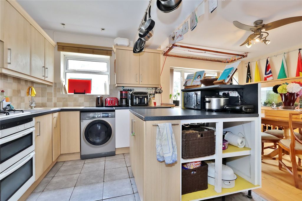 Property photo 2 of 13 Picture 2