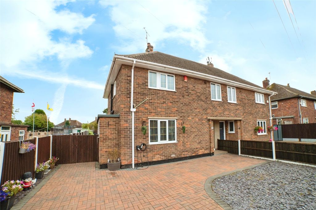 Property photo 1 of 20 Picture No. 21