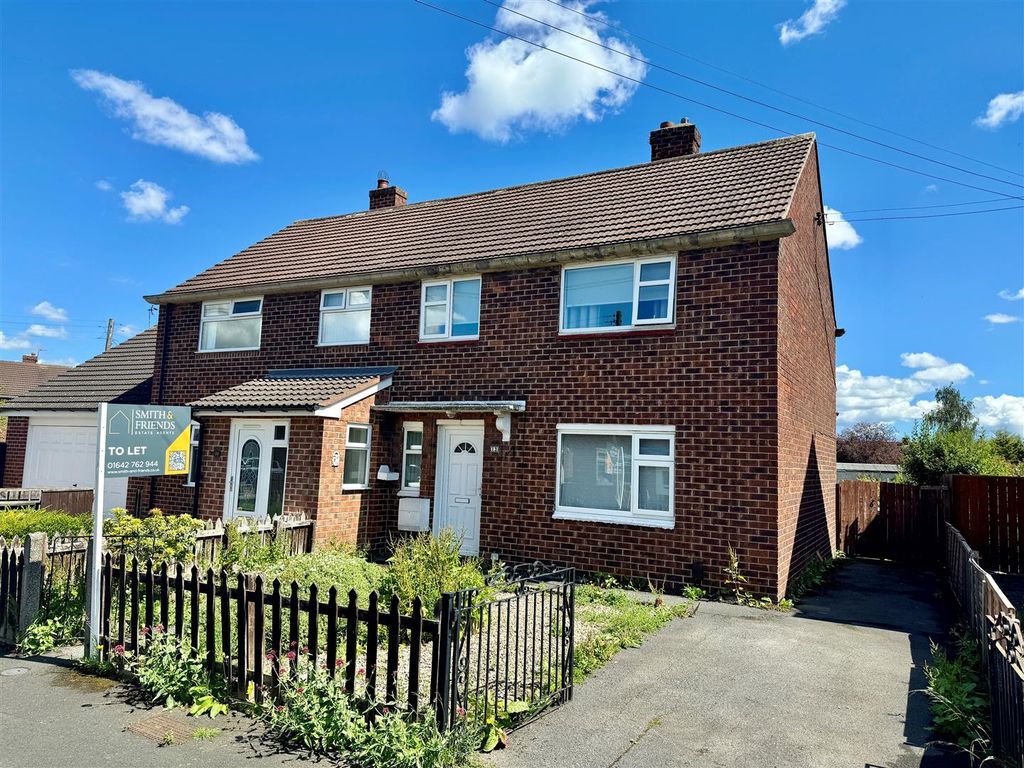 Property photo 1 of 12 13 Flounders Road Front.Jpg