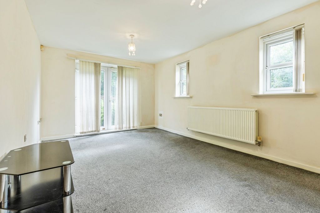 Property photo 2 of 13 Photo