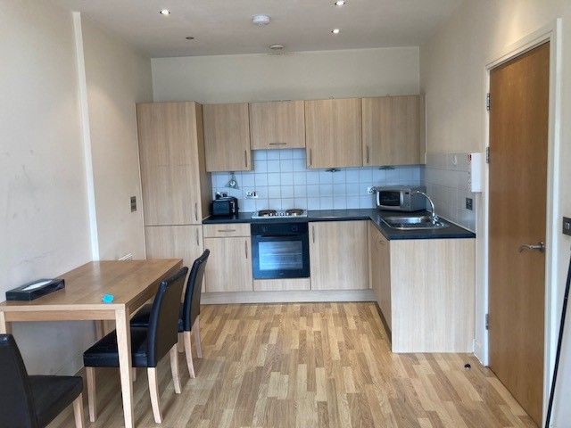 Property photo 2 of 5 Kitchen